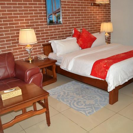 Grand Hotel Aeroport, Douala Eksteriør bilde